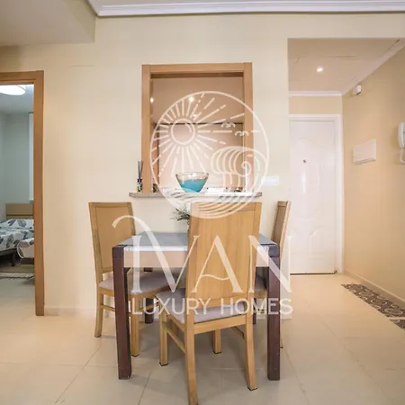 Casa Terrea Ivan Luxury Homes 6ªplta Norte1ªlinea *